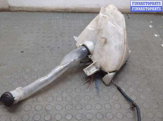 купить Бачок омывателя на Toyota RAV 4 2000-2005