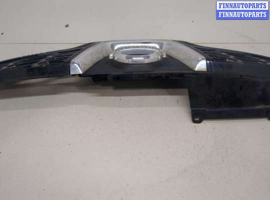 купить Решетка радиатора на Nissan Qashqai 2006-2013