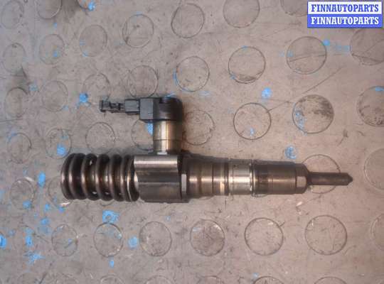 Форсунка топливная на Volkswagen Passat B6 (3C)