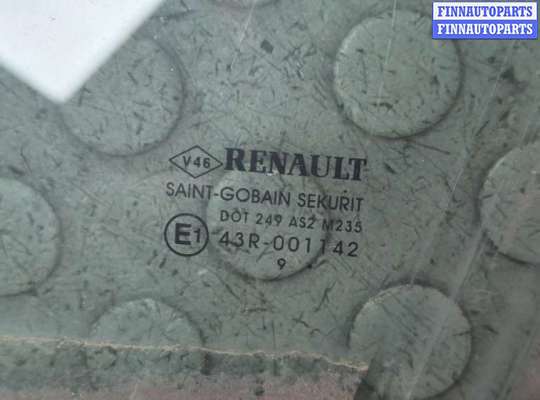 Стекло боковое двери на Renault Megane III