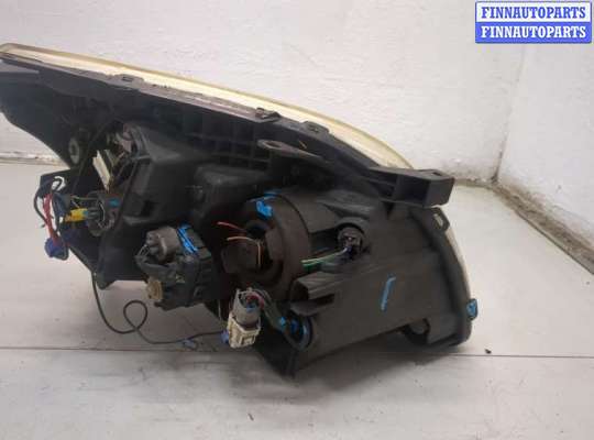 купить Фара (передняя) на Toyota Avensis 2 2003-2009