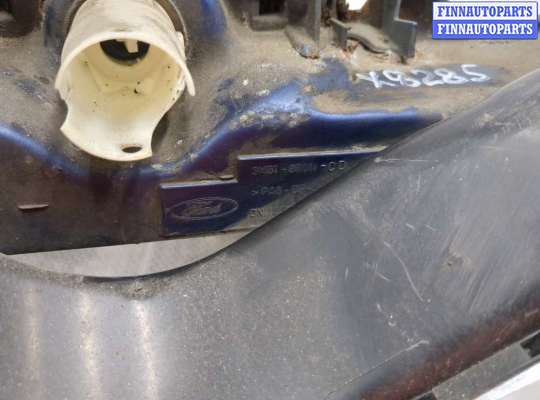 купить Рамка передняя (телевизор) на Ford C-Max 2002-2010