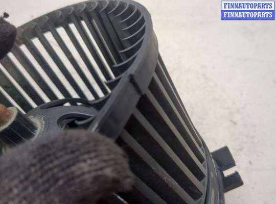 купить Двигатель отопителя (моторчик печки) на Volkswagen Golf 4 1997-2005