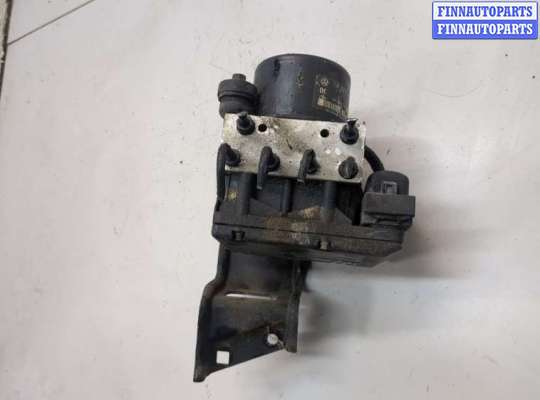 Блок ABS на Audi A3 (8L)
