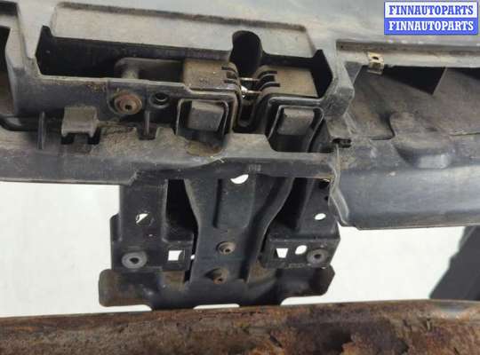 купить Рамка передняя (телевизор) на Volkswagen Passat 7 2010-2015 Европа