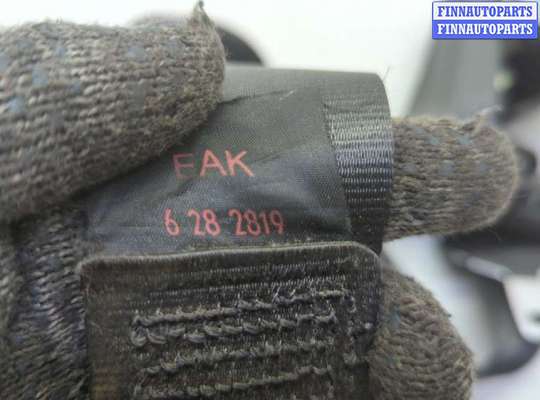 Ремень безопасности