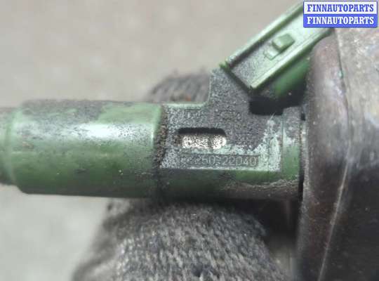 Форсунка топливная на Toyota Avensis II (T250)