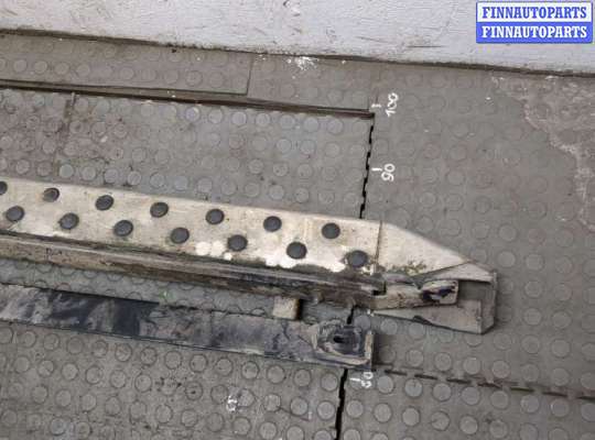 купить Подножка на Toyota RAV 4 2006-2013