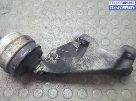 Подушка крепления двигателя AU1731307 на Audi A4 (B6) 2000-2006