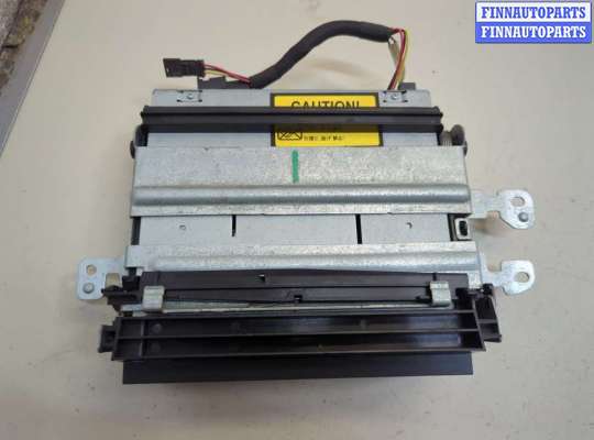 Проигрыватель, чейнджер CD/DVD MB1684463 на Mercedes R W251 2005-2017