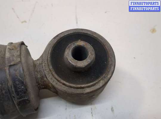 Стойка подвески амортизационная на Opel Zafira B