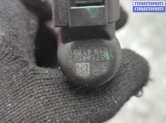 Форсунка топливная на Ford S-Max