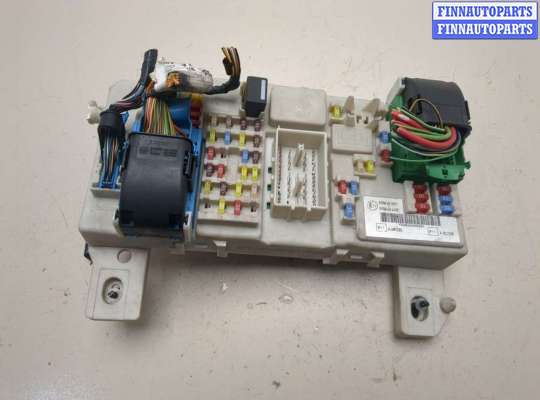 купить Блок предохранителей на Ford Kuga 2008-2012