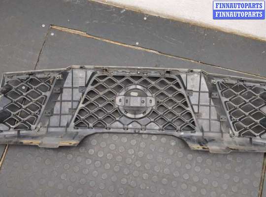купить Решетка радиатора на Nissan Pathfinder 2004-2014