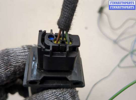 Датчик прочий на Audi A8 (D3, 4E)