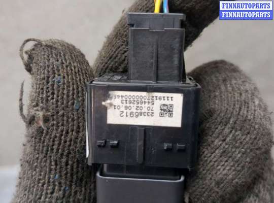 купить Кнопка стояночного тормоза (ручника) на Lexus LS460 2006-2017