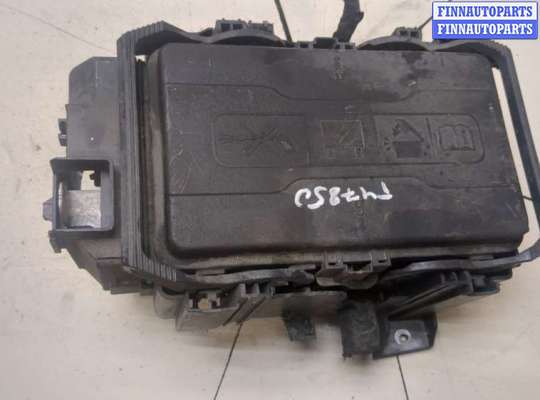 купить Блок предохранителей на Opel Insignia 2017-2022