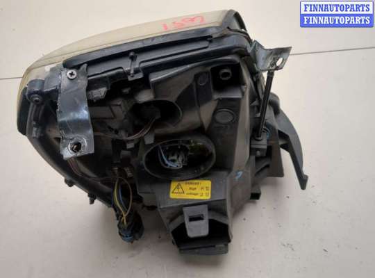 Фара передняя на Cadillac Escalade III (GMT 900)