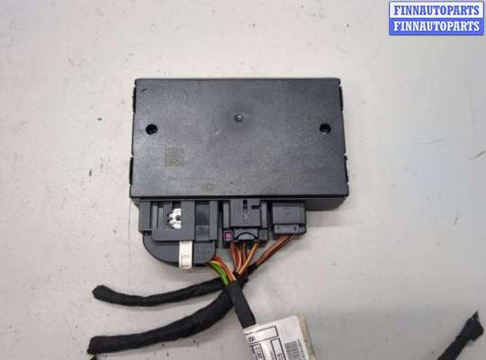 купить Блок управления прицепного устройства на Volkswagen Touareg 2014-2018