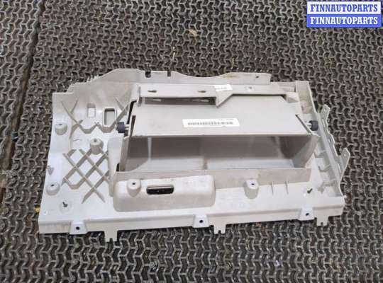 Бардачок (вещевой ящик) на Dodge Grand Caravan V (RT)