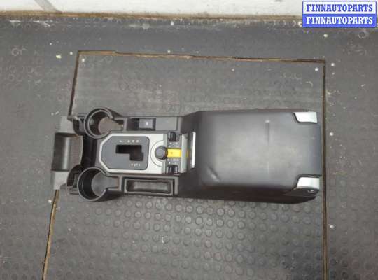 купить Консоль салона (кулисная часть) на Land Rover Discovery 3 2004-2009