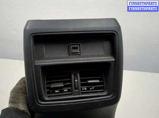 купить Пластик центральной консоли на Nissan Murano 2014-2022