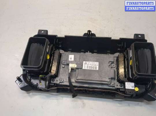 купить Дисплей компьютера (информационный) на Citroen Jumpy (SpaceTourer) 2017-2025