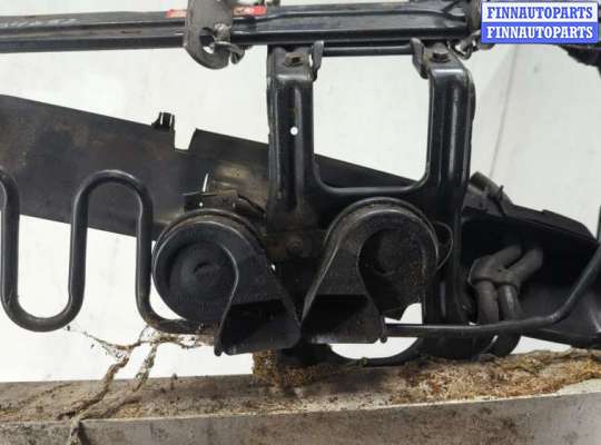 купить Рамка передняя (телевизор) на Mercedes C W203 2000-2008