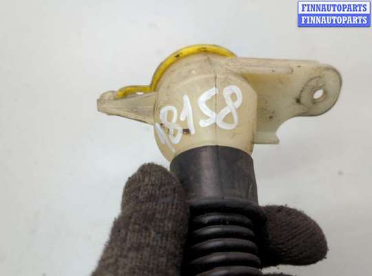 купить Горловина заливная бачка омывателя на Chrysler 300M 1998-2004