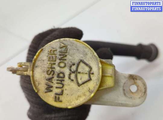 купить Горловина заливная бачка омывателя на Chrysler 300M 1998-2004