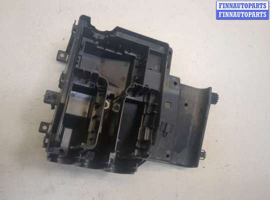 купить Корпус блока предохранителей на Chevrolet Cruze 2015-2023