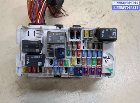 купить Блок предохранителей на Opel Insignia 2017-2022