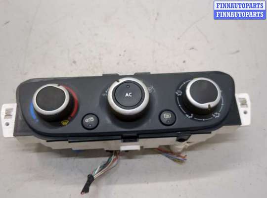 Переключатель отопителя (печки) RN1590806 на Renault Megane 3 2009-2016