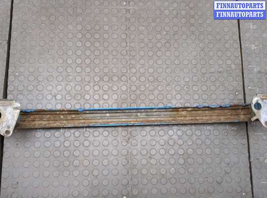 купить Усилитель бампера на Citroen C3 picasso 2009-2017