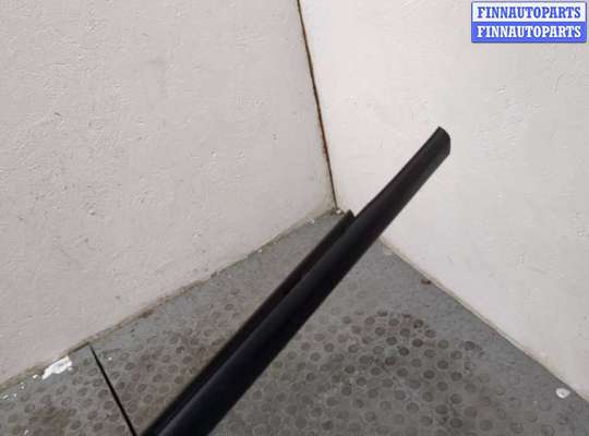 купить Молдинг стекла (боковое) на Mazda 3 (BK) 2003-2009