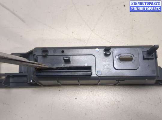 купить Ручка двери салона на Volvo 940