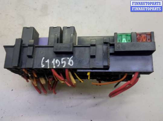 купить Блок предохранителей на Renault Scenic 1996-2002