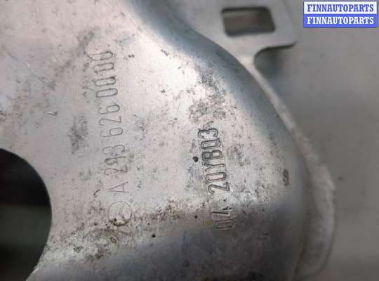 купить Кронштейн усилителя бампера на Mercedes GLC X253 2015-2022