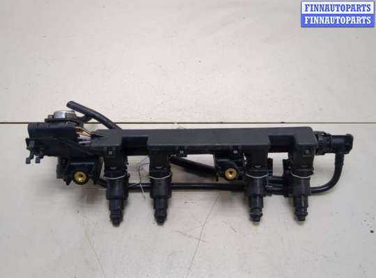 Форсунка топливная RN1450729 на Renault Clio 1998-2008