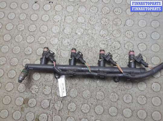 Форсунка топливная RN1567698 на Renault Clio 2005-2009