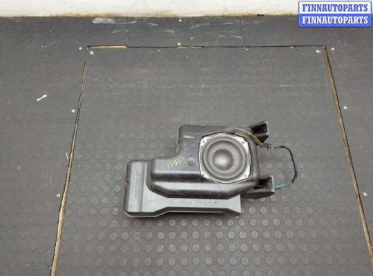 Сабвуфер CD70652 на Cadillac SRX 2003-2009