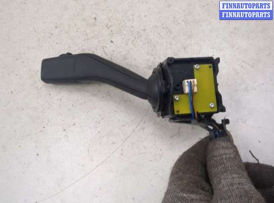 купить Переключатель дворников (стеклоочистителя) на Volkswagen Golf 6 2009-2012
