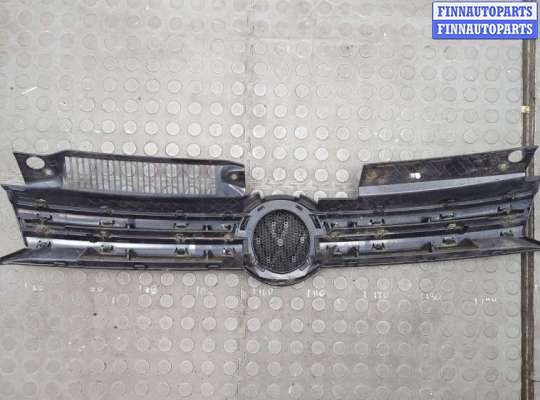 купить Решетка радиатора на Volkswagen Golf 6 2009-2012