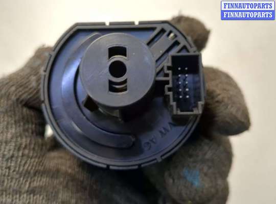 купить Переключатель света на Skoda Octavia (A7) 2013-2023