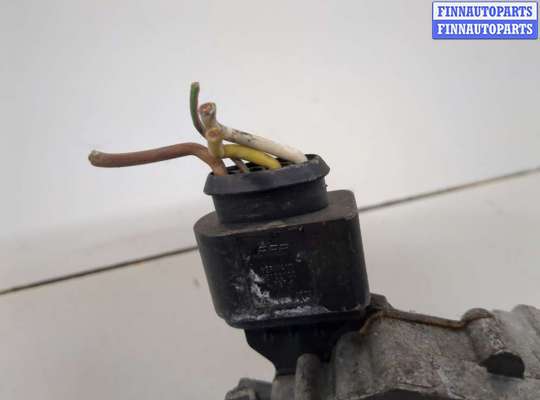 купить Механизм стеклоочистителя (трапеция дворников) на Opel Zafira B 2005-2014