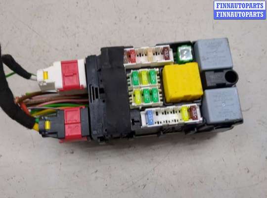 купить Блок предохранителей на Citroen C4 Grand Picasso 2013-2018