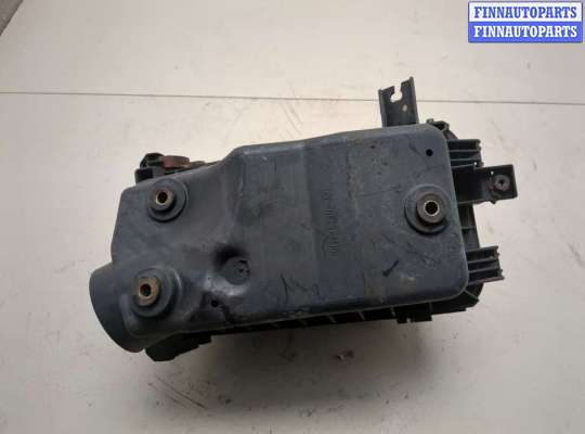 купить Корпус воздушного фильтра на Toyota Matrix 2002-2008