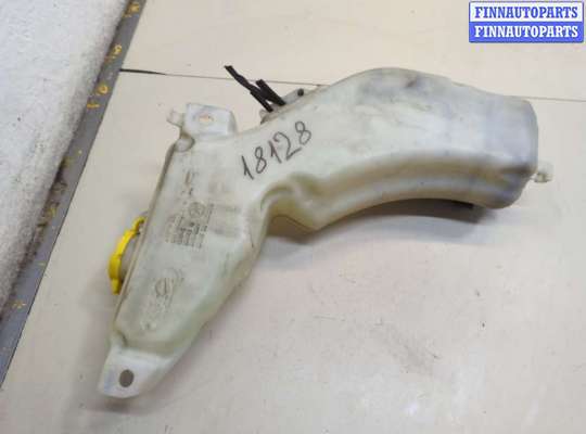 Бачок омывателя на Dodge Journey