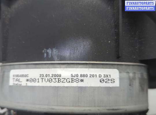 Подушка безопасности водителя (AirBag) на Skoda Fabia II (5J)