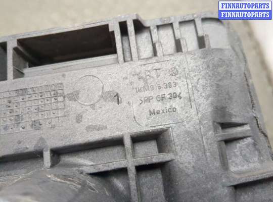 Кронштейн (площадка) аккумулятора (АКБ) на Volkswagen Jetta VI (1B)